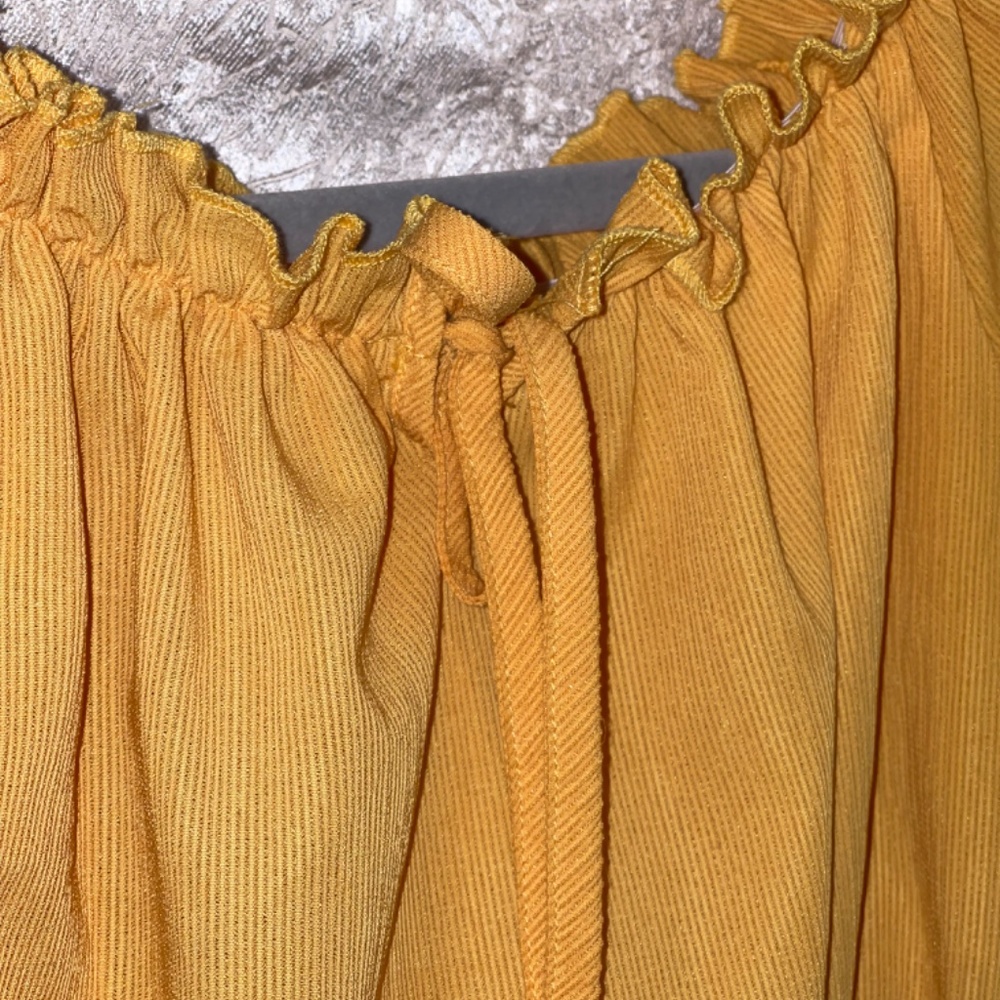 Alba - Picture 2 of 3